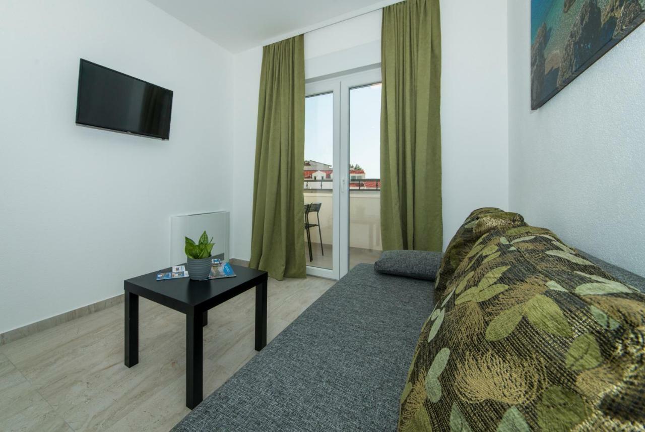 Apartmani Spiline - Mia Baška Voda Екстериор снимка